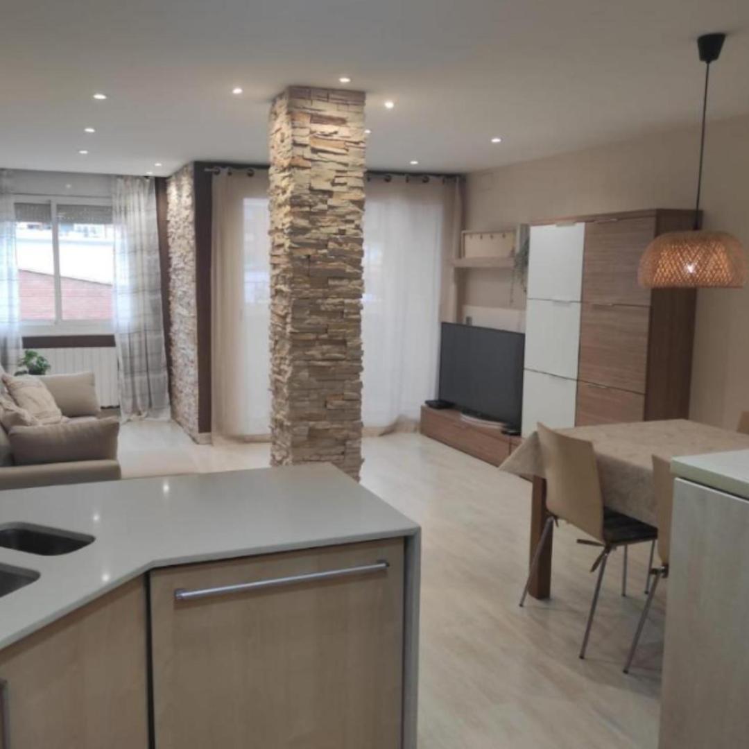 Apartamento En Viladecans Cerca Del Aeropuerto Εξωτερικό φωτογραφία